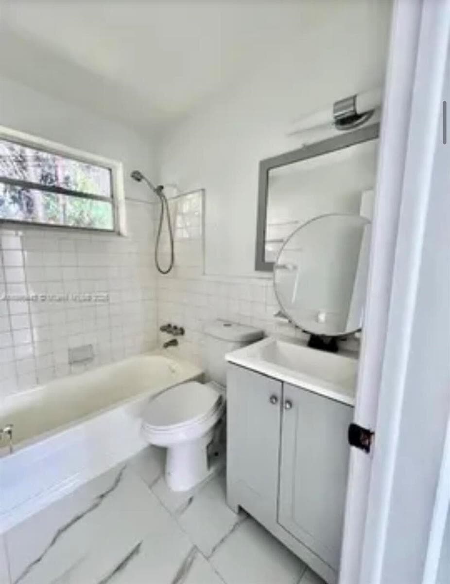 4951 SW 26th Avenue # 2, Dania Beach FL 33312 photo 4