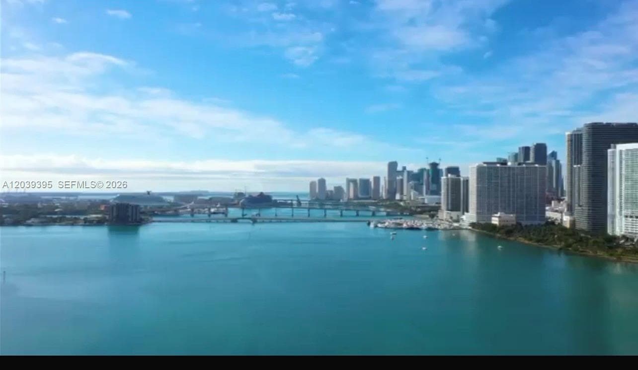 700 NE 24th St # 1505, Miami FL 33137 photo 2