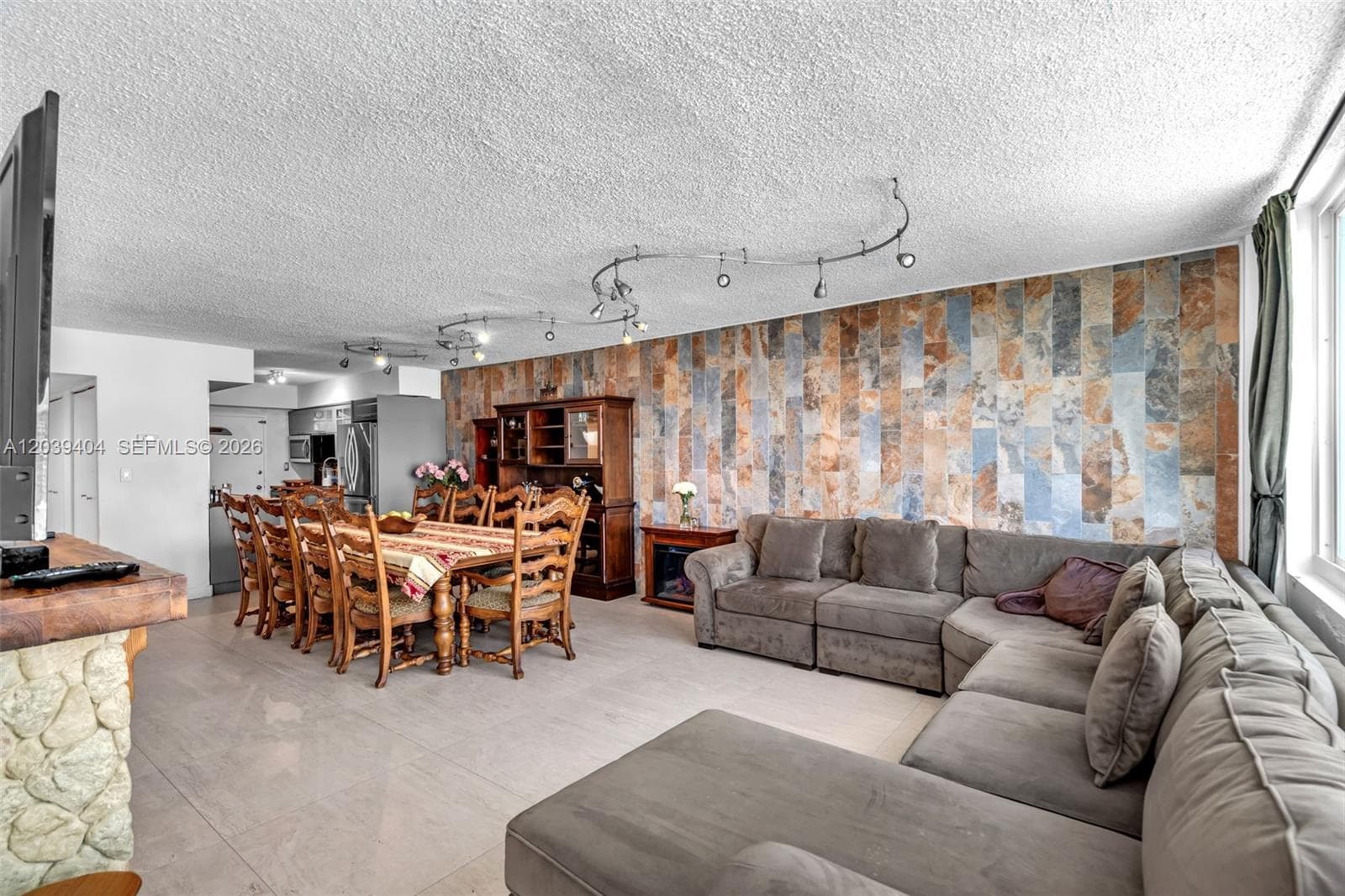 5401 Collins Ave # 813, Miami Beach, FL 33140 photo 5