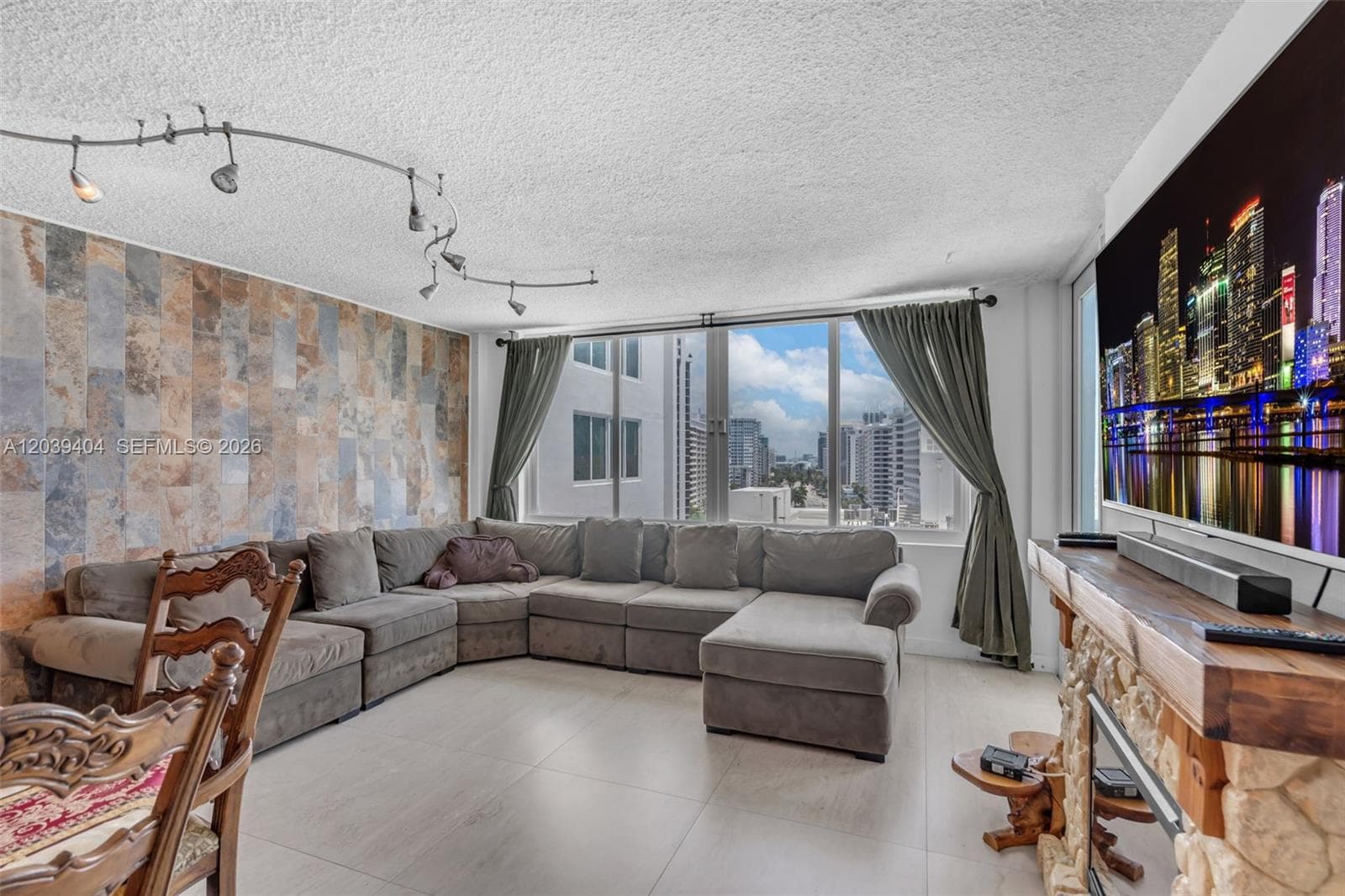 5401 Collins Ave # 813, Miami Beach, FL 33140 photo 4
