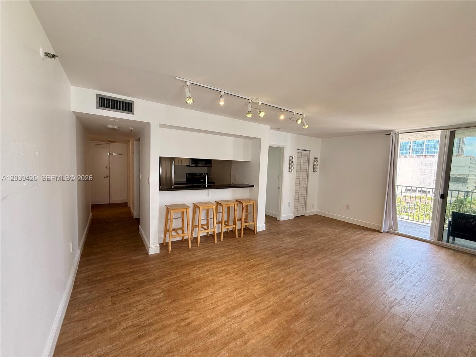 800 N Miami Ave # E-1008, Miami, FL 33136 photo 4