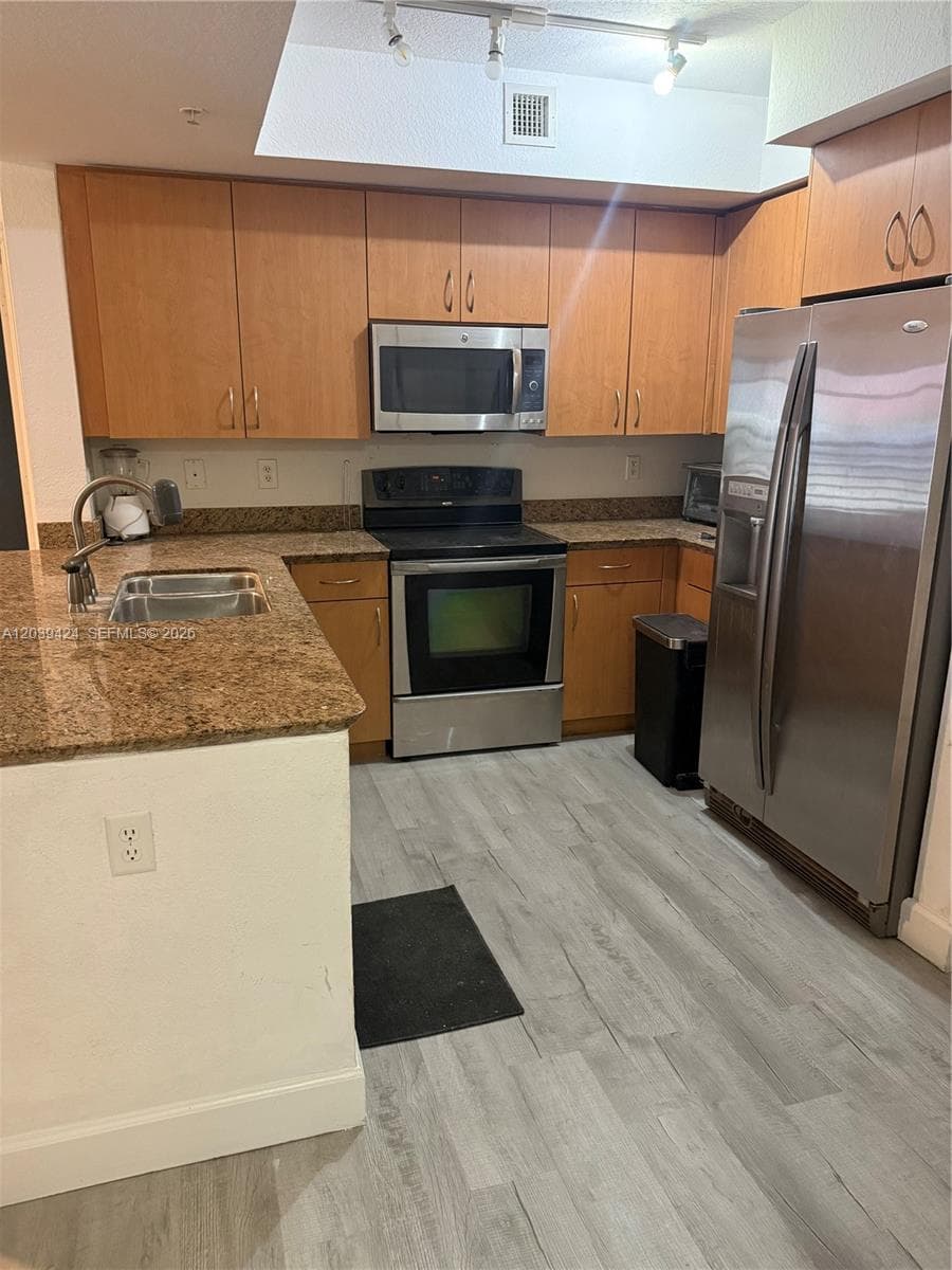 1830 Radius Dr # 203, Hollywood FL 33020 photo 2