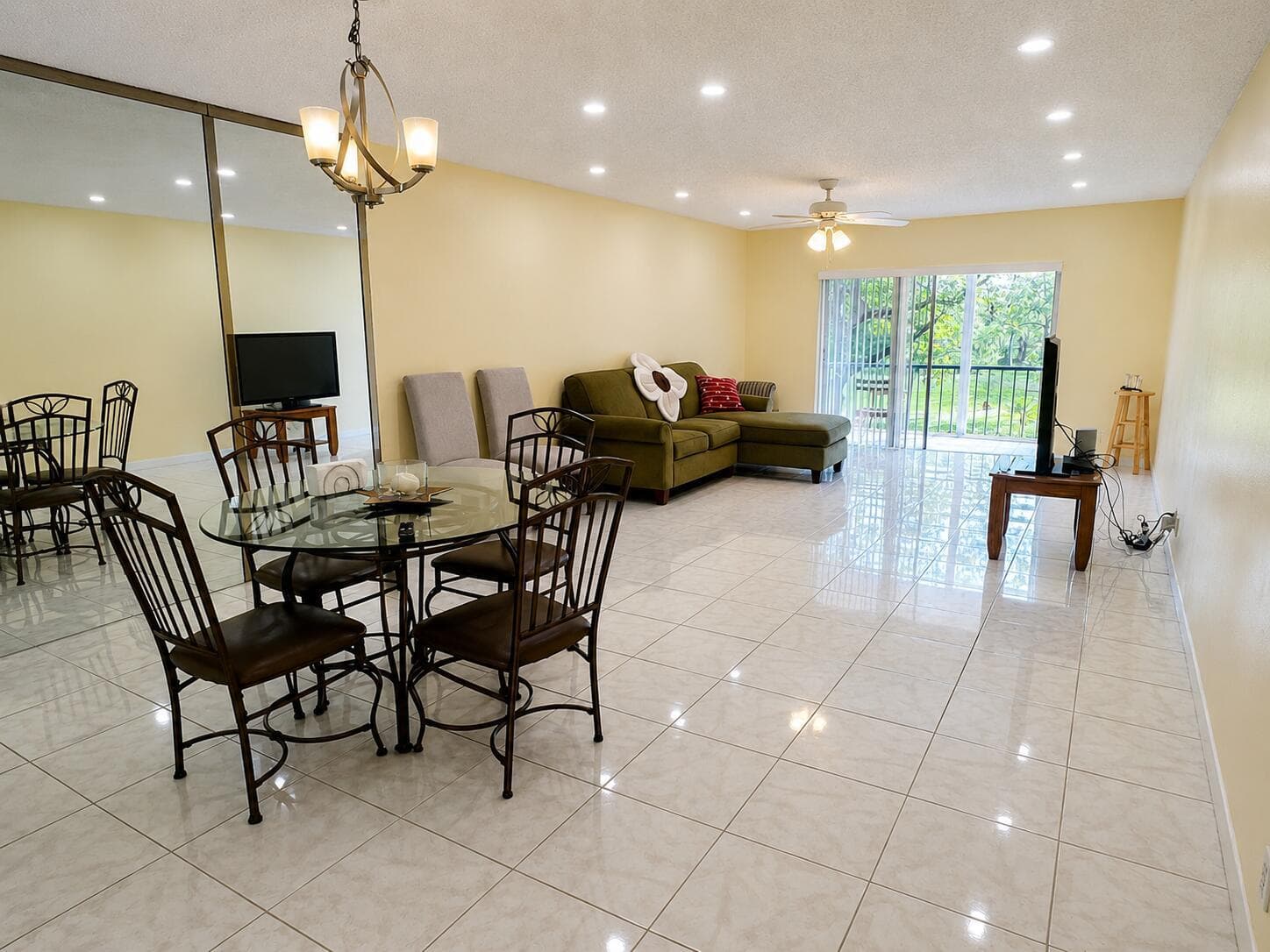 6101 N Falls Cir Drive # 310, Lauderhill FL 33319 photo 3