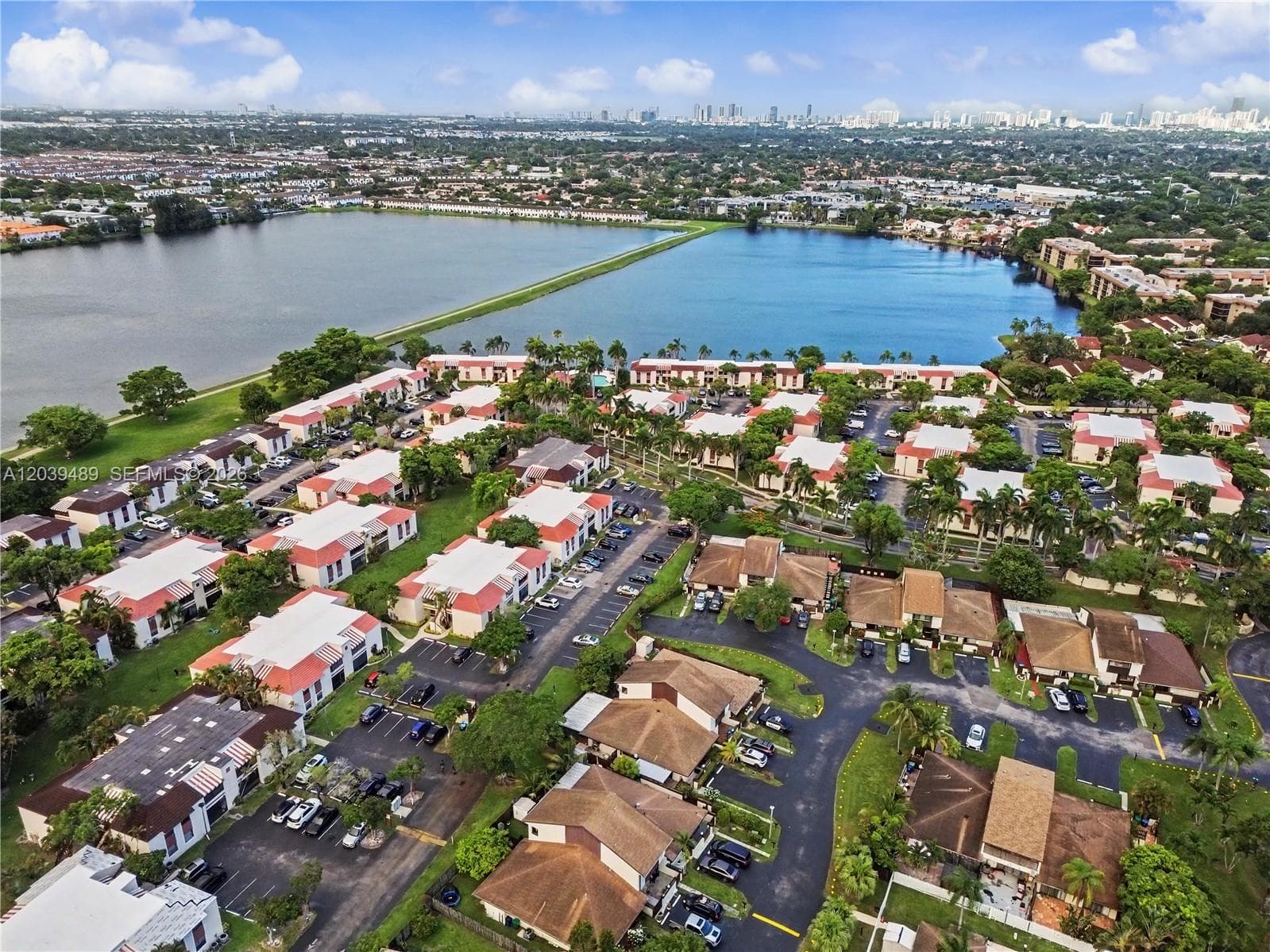 3rd Ct 20135 # 1, Miami FL 33179 photo 2