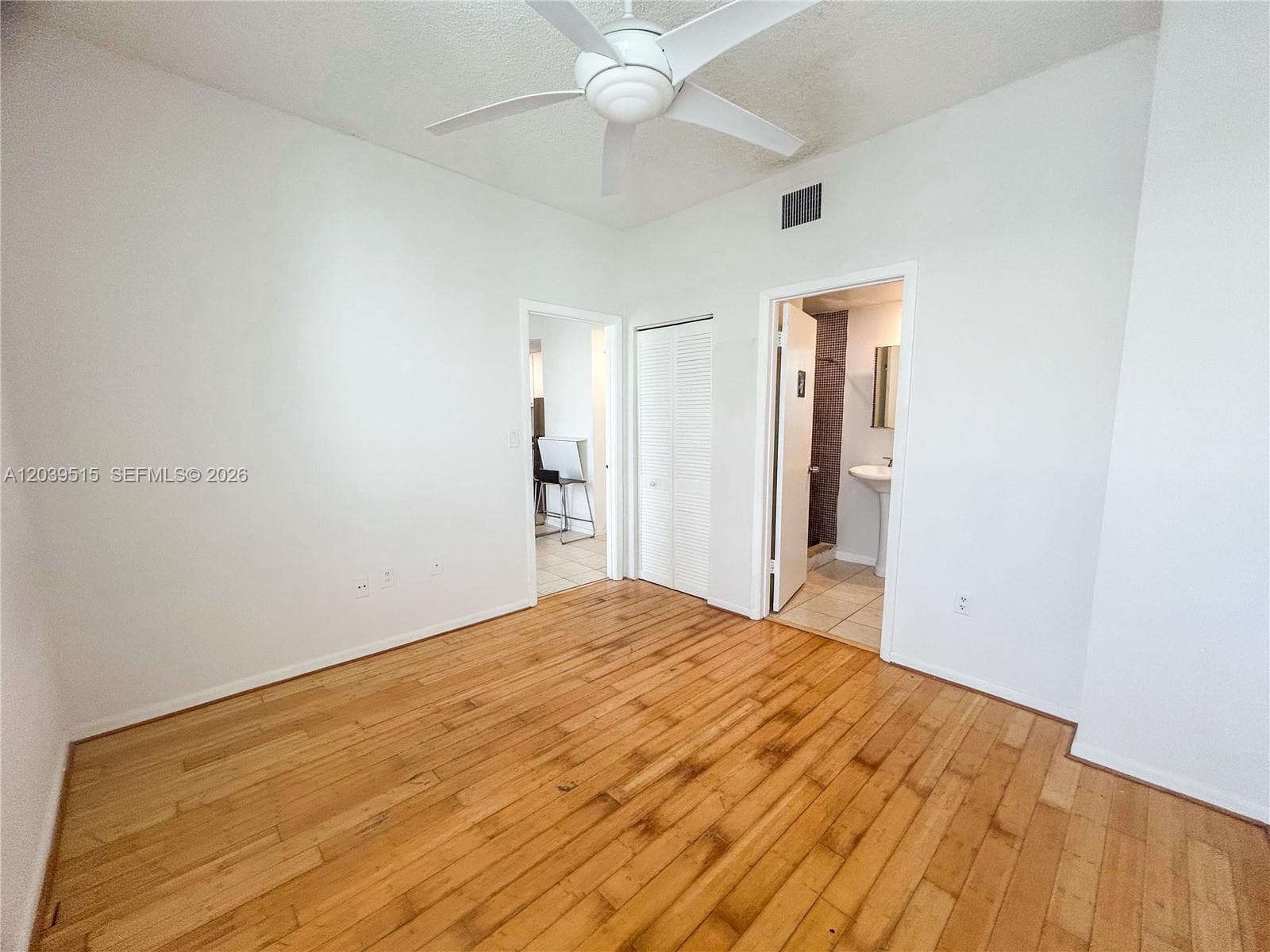 1218 Drexel Ave # 204, Miami Beach FL 33139 photo 5