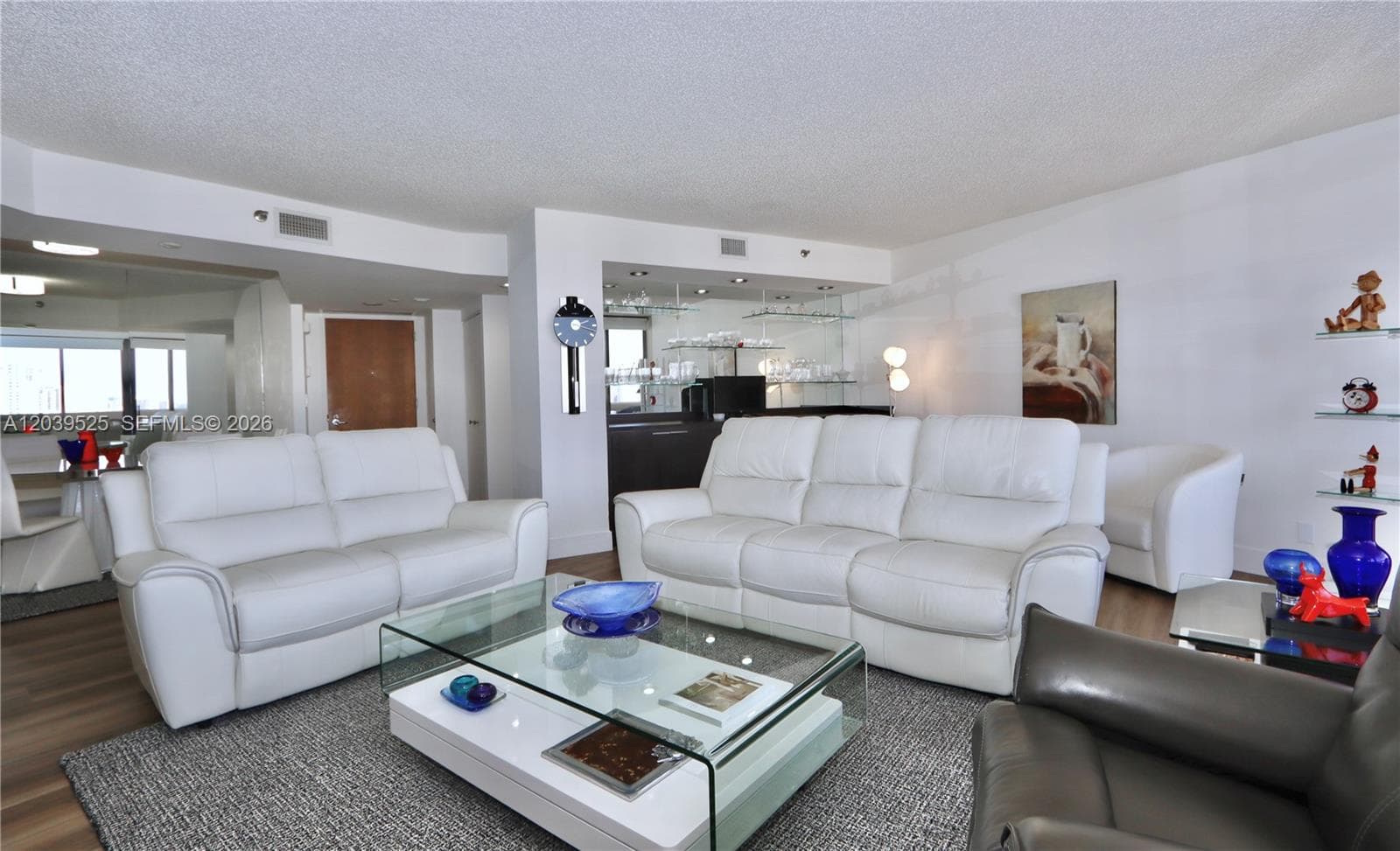 1000 Island Blvd # 2005, Aventura FL 33160 photo 3