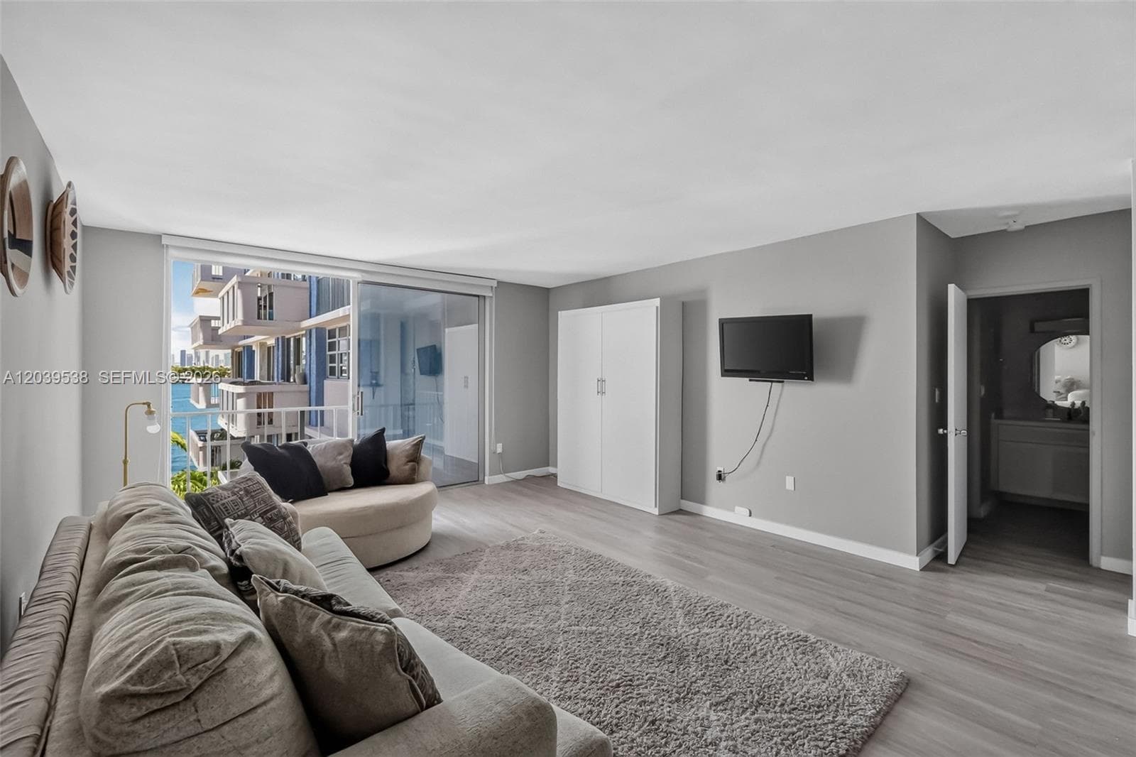 800 West Ave # 533, Miami Beach FL 33139 photo 2