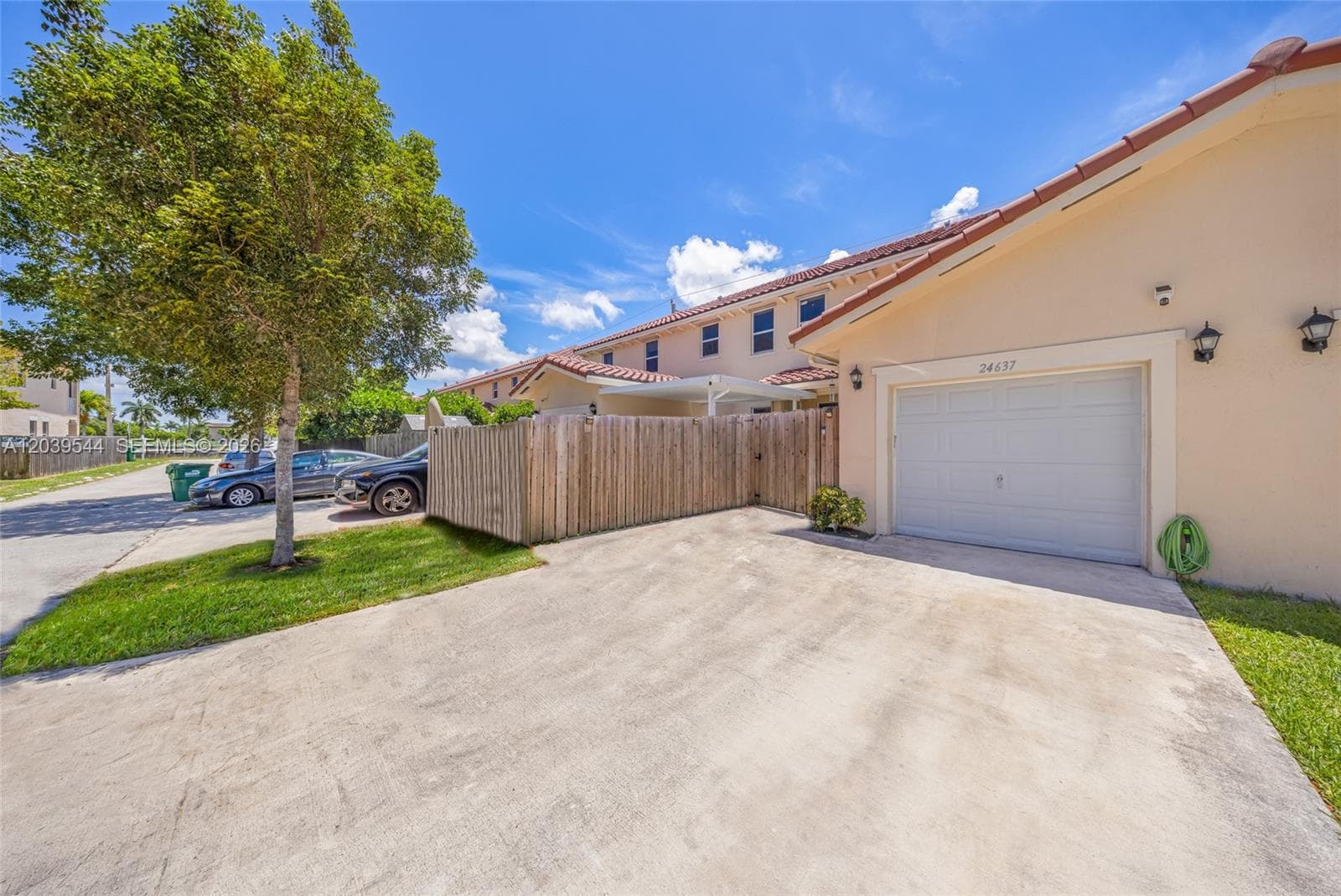 24637 SW 117th Ave, Homestead FL 33032 photo 2