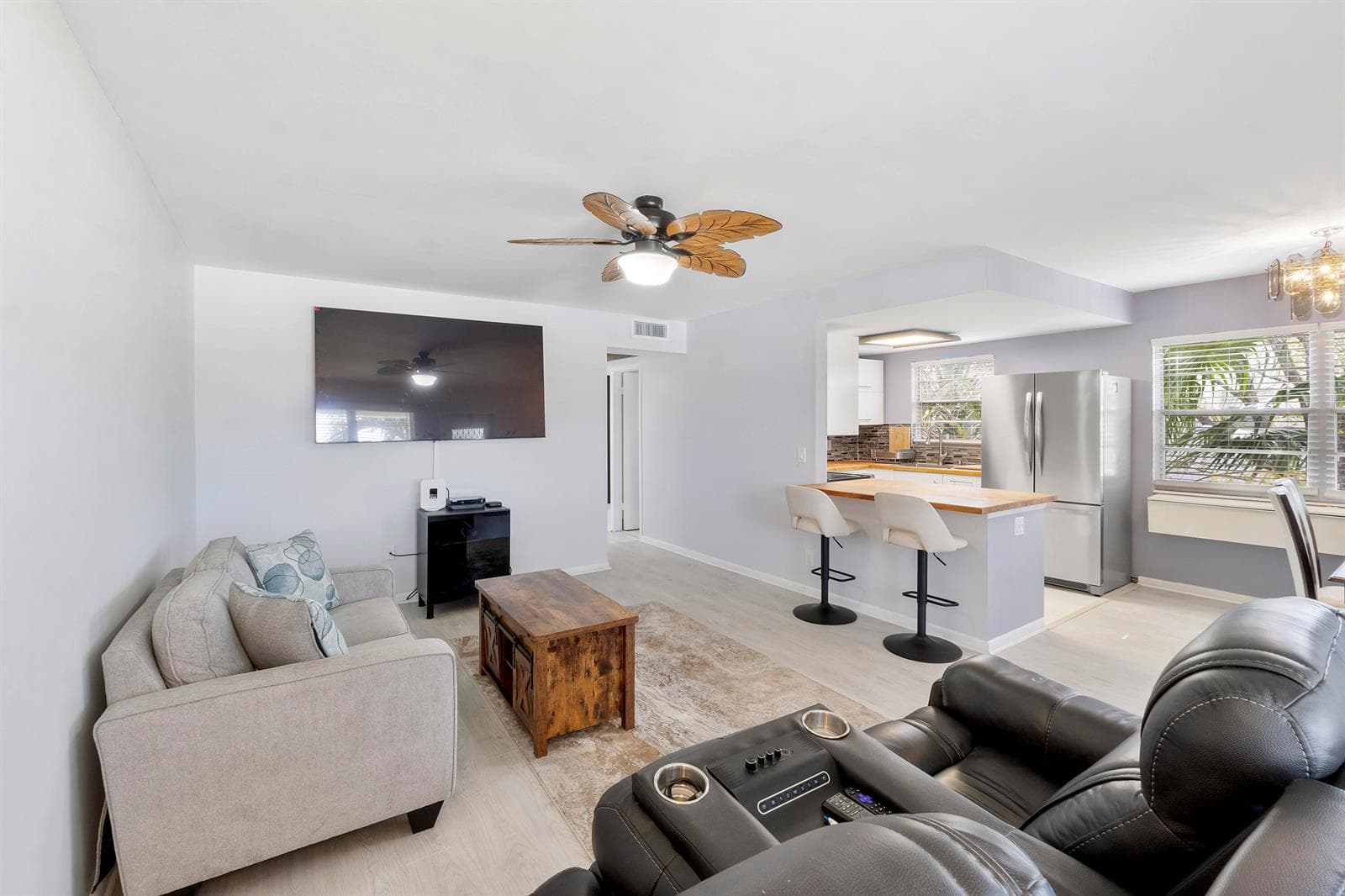 253 Prescott M, Deerfield Beach FL 33442 photo 2