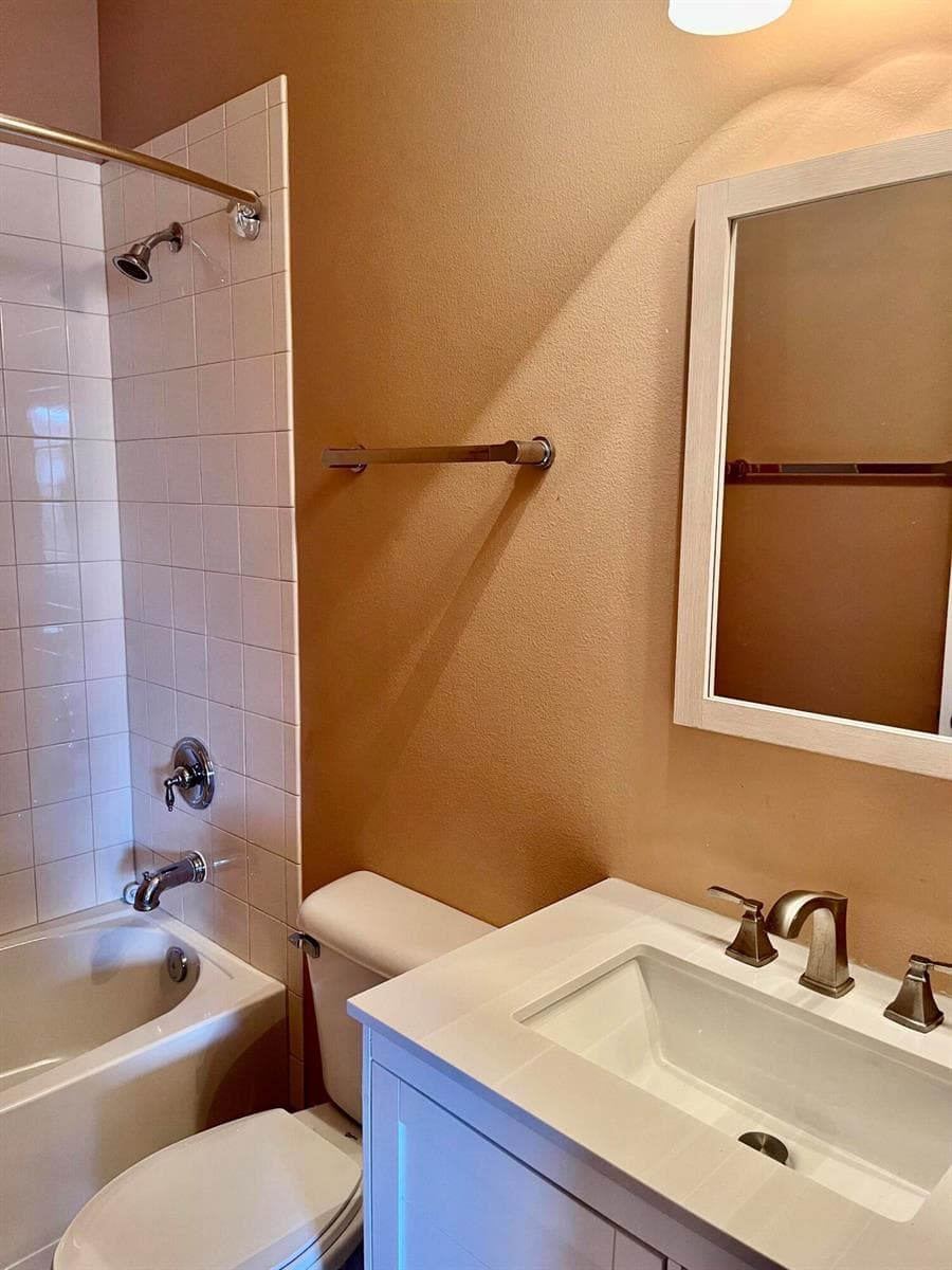 5579 55th Avenue, Vero Beach, FL 32967 photo 4