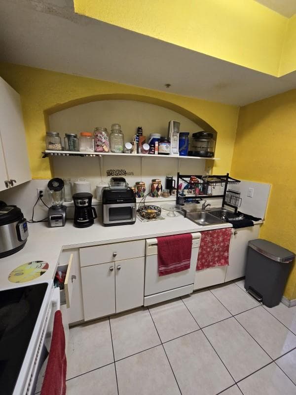8930 W Flagler Street # 221, Miami FL 33174 photo 4