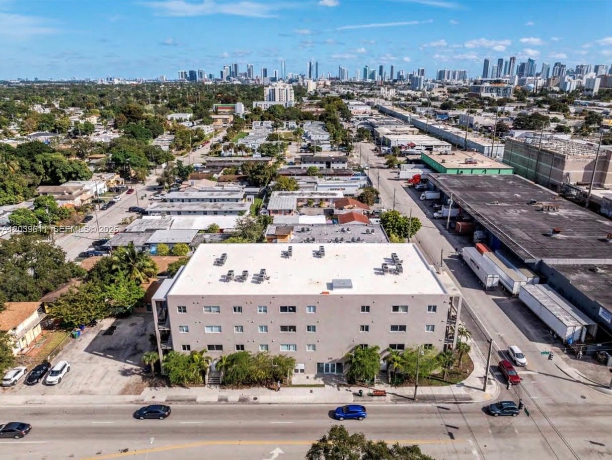 2311 NW 22nd Ave # 406, Miami FL 33142 photo 2