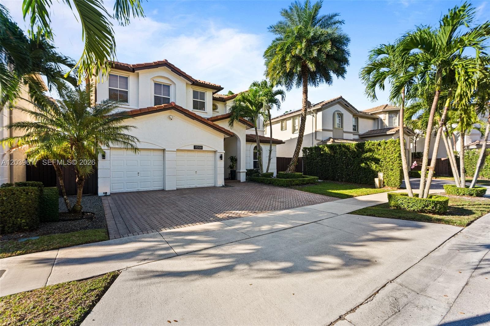 11558 NW 84th  St, Doral FL 33178 photo 5