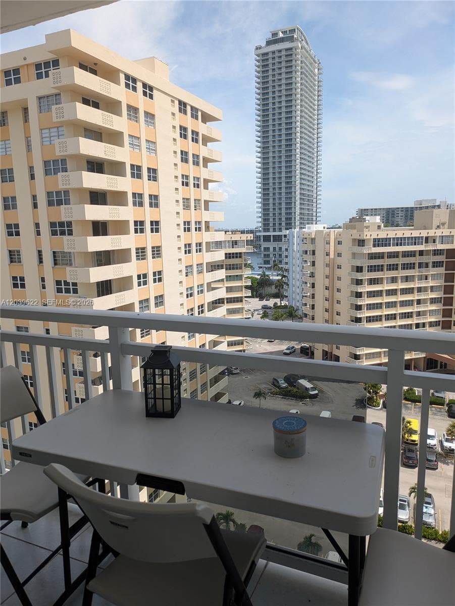 1849 S Ocean Dr # 1407, Hallandale Beach FL 33009 photo 2