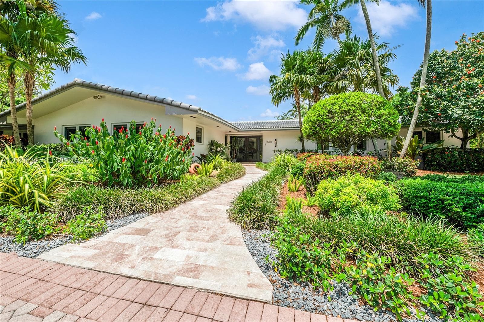 11900 SW 63rd Ave, Pinecrest FL 33156 photo 3
