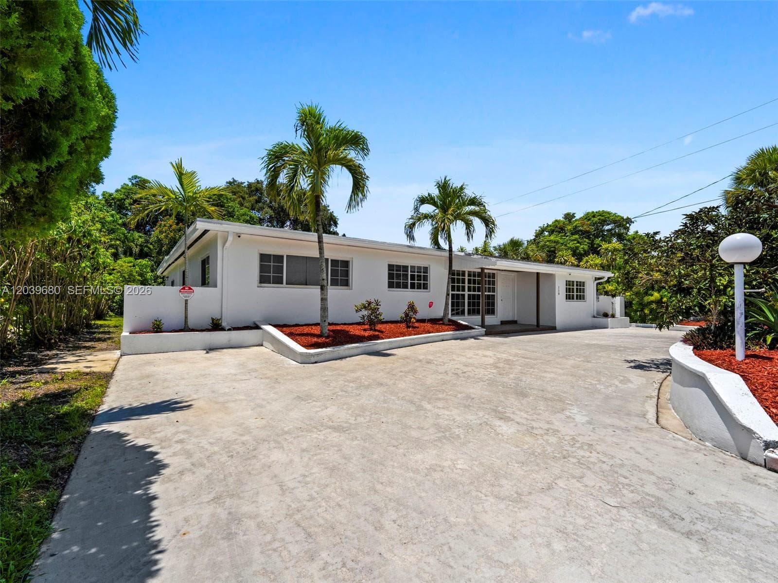 110 NE 152nd St, Miami FL 33162 photo 4