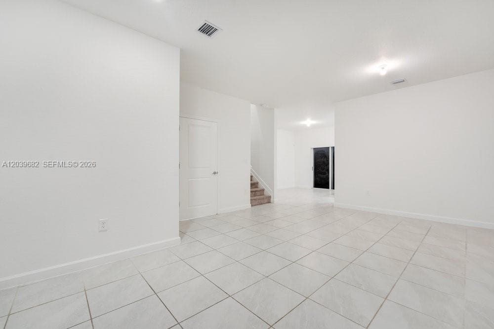 2615 SE 11th St # 2615, Homestead FL 33035 photo 2