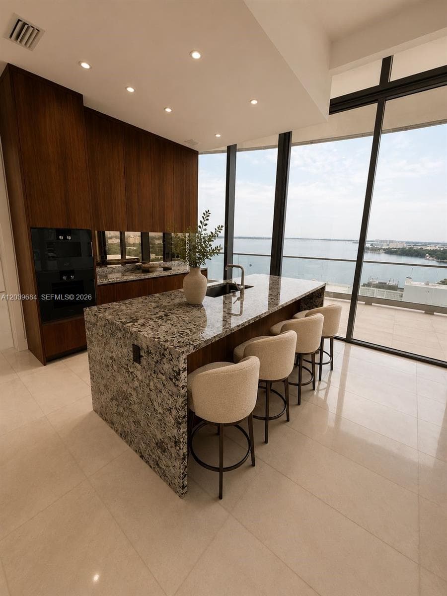 175 SE 25th rd # 1503, Miami FL 33129 photo 4