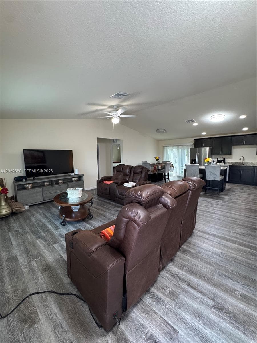 1201 BANJO CT, La Belle FL 33935 photo 4