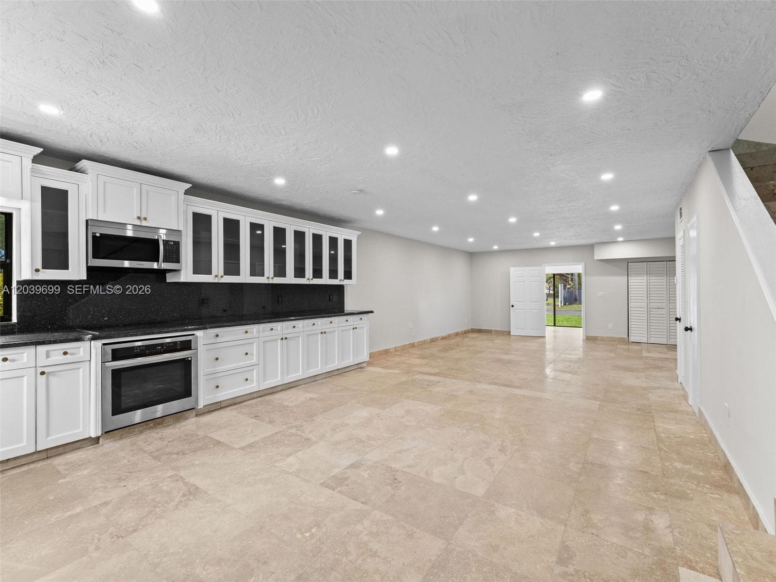 13502 NE 24th Ct, North Miami FL 33181 photo 2