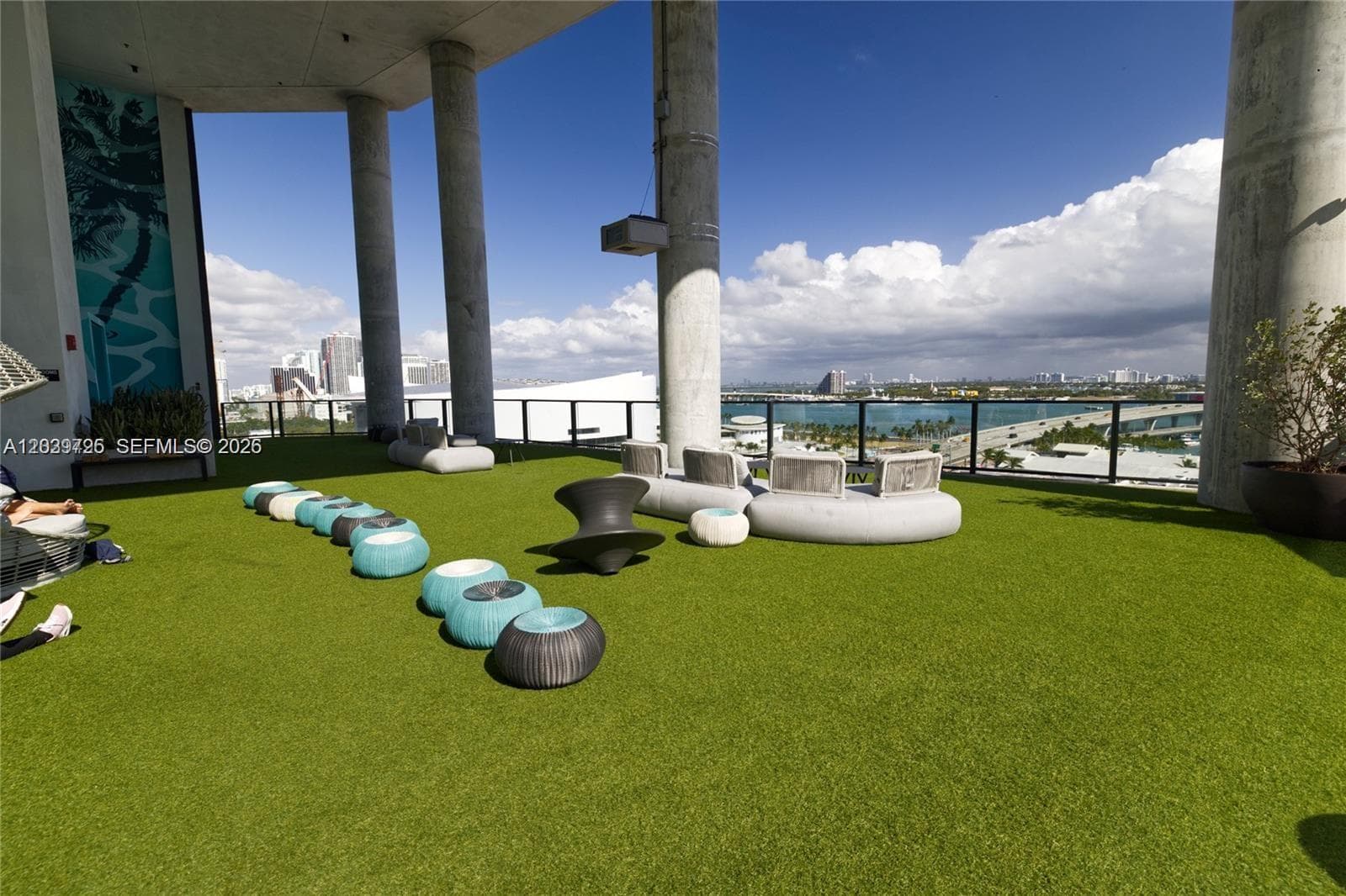 398 NE 5th St # 2112, Miami FL 33132 photo 3