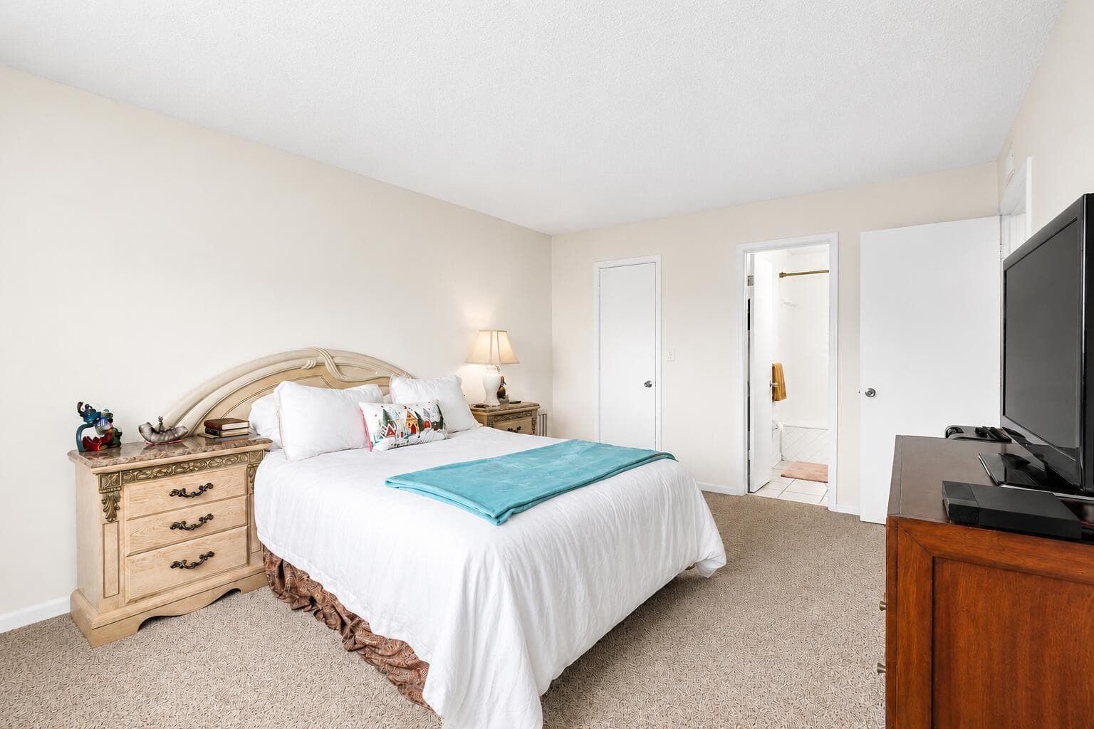 6507 Winfield Boulevard, Margate FL 33063 photo 4