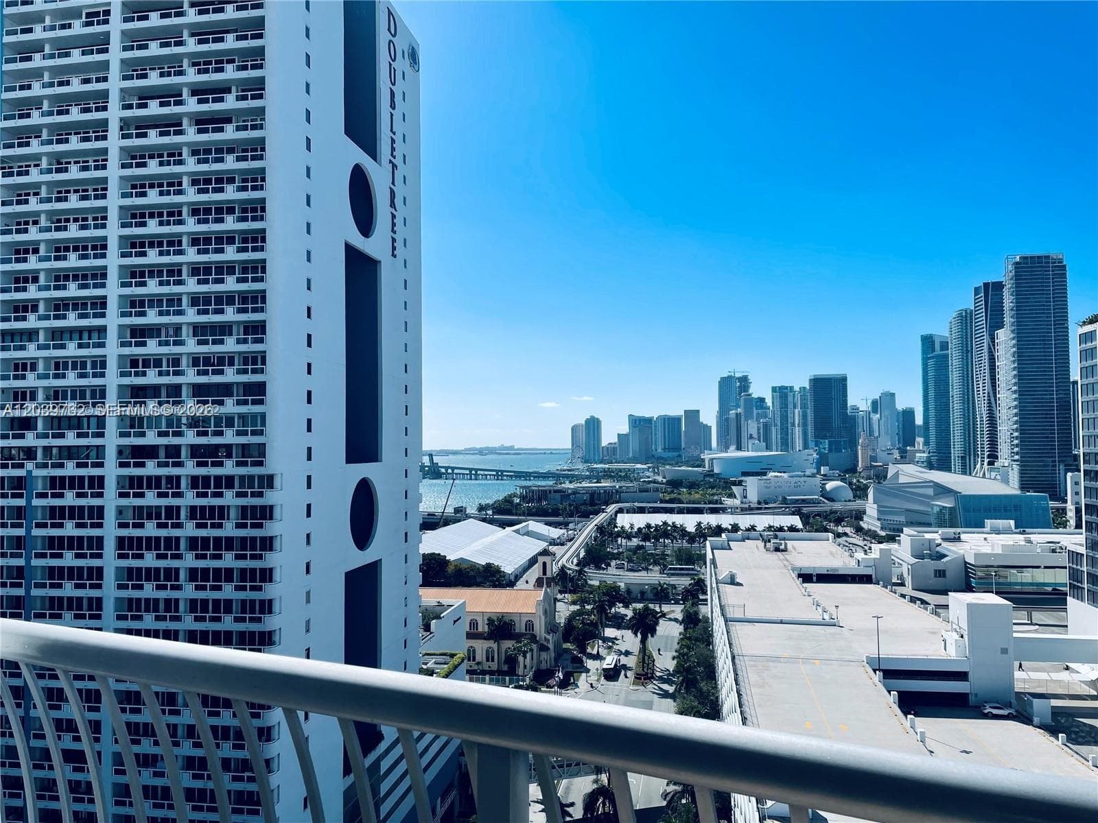 1750 N Bayshore Dr # 2112, Miami FL 33132 photo 2