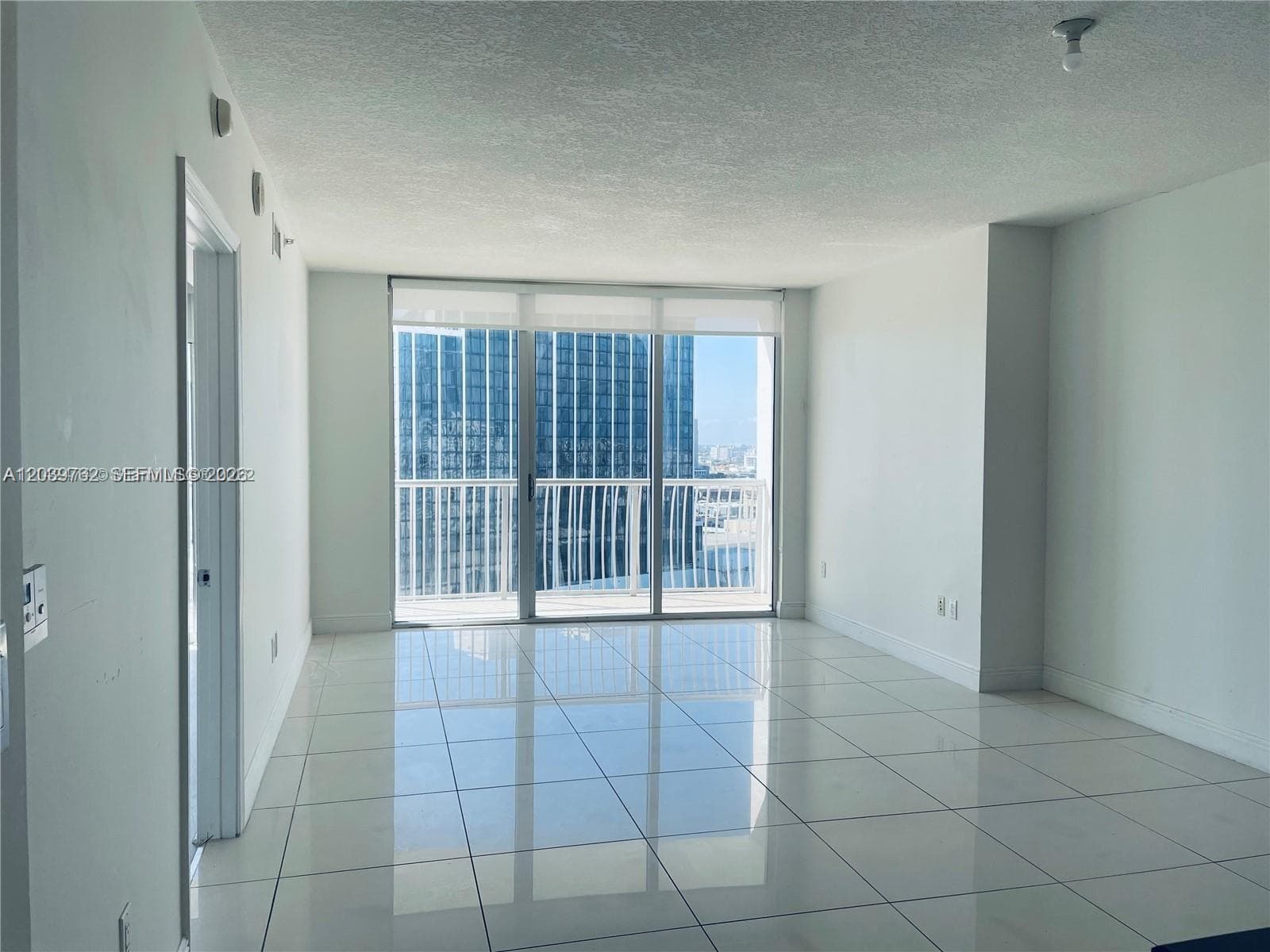 1750 N Bayshore Dr # 2112, Miami FL 33132 photo 4