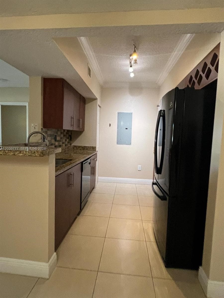 231 SW 116th Ave # 19105, Pembroke Pines FL 33025 photo 3
