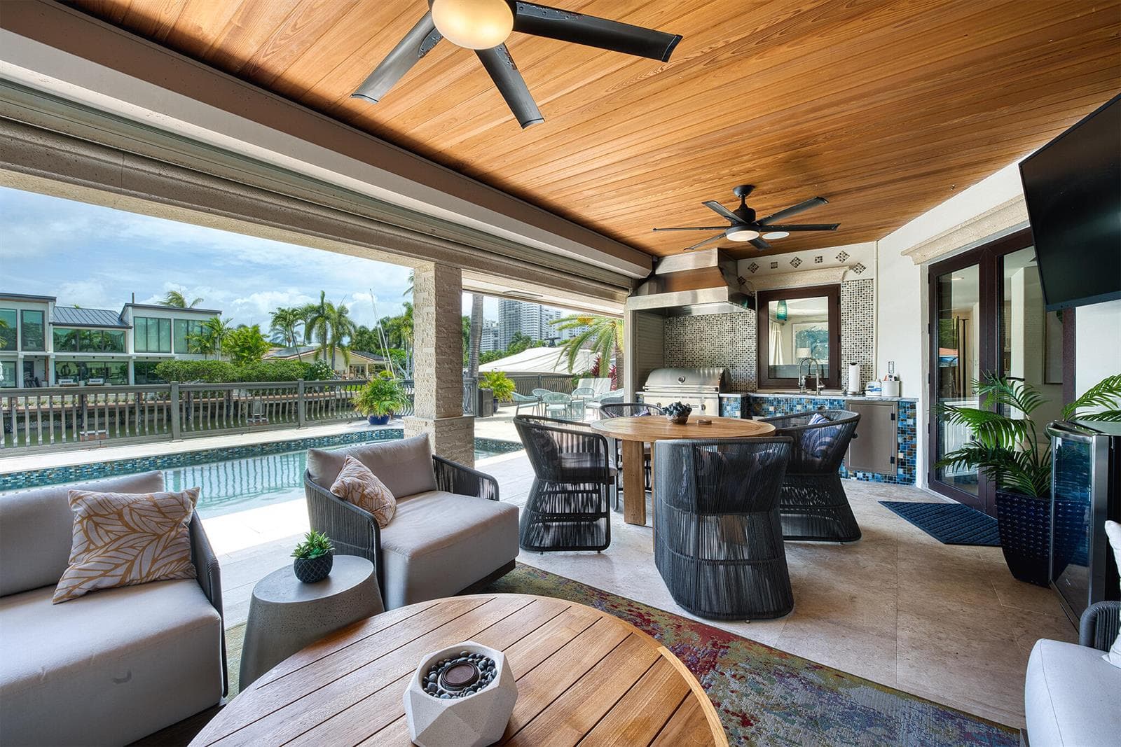3233 NE 40th Court, Fort Lauderdale FL 33308 photo 2
