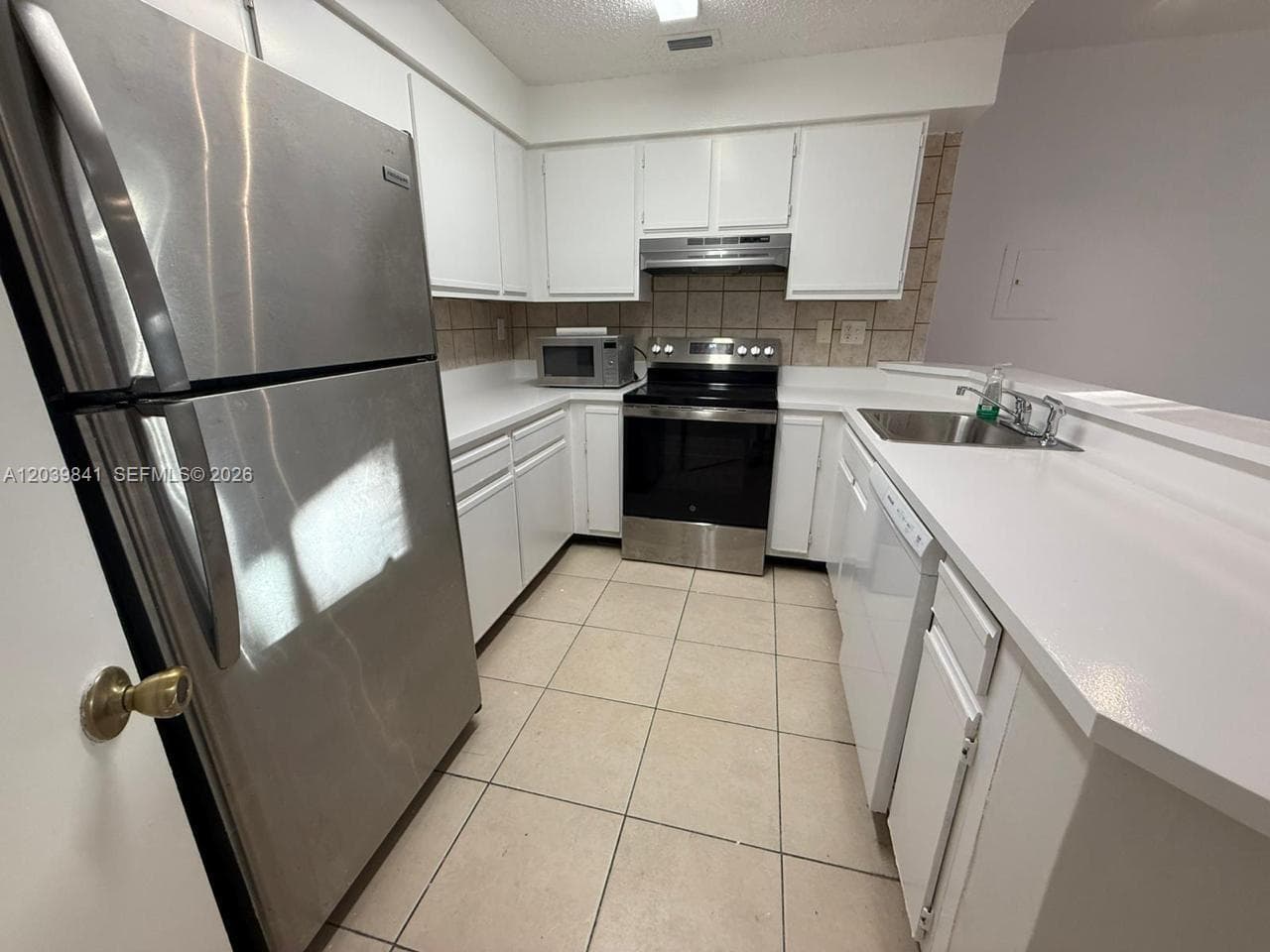 2550 SW 18th Ter # 1807, Fort Lauderdale FL 33315 photo 4