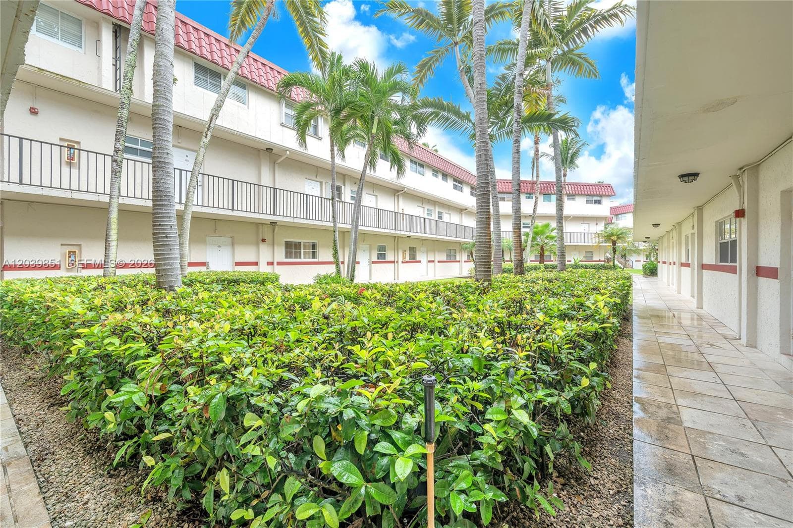8650 SW 67th Ave # 1010, Pinecrest FL 33156 photo 3
