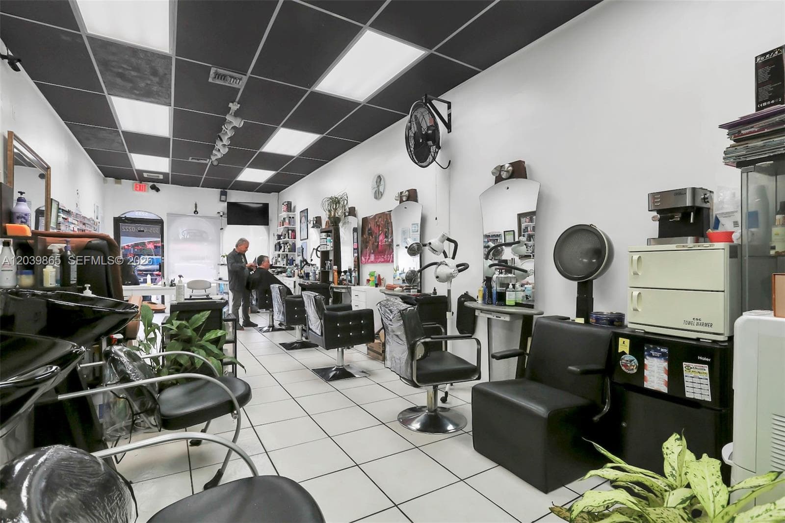 5233 NW 79th Ave, Doral FL 33166 photo 2