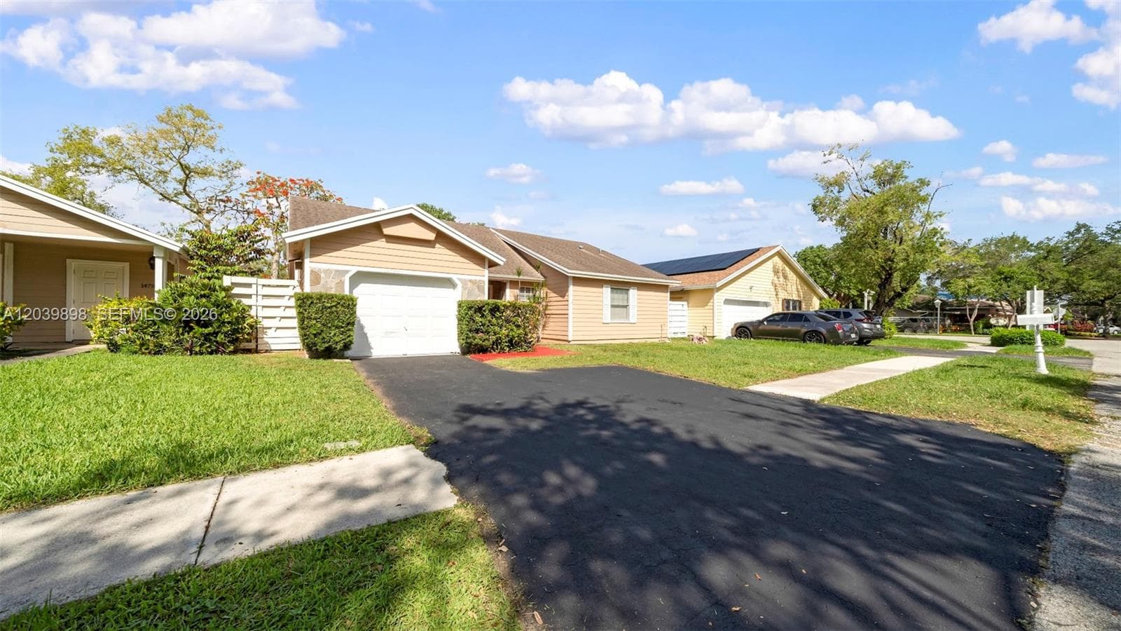 14780 SW 139th Ct, Miami, FL 33186 photo 2
