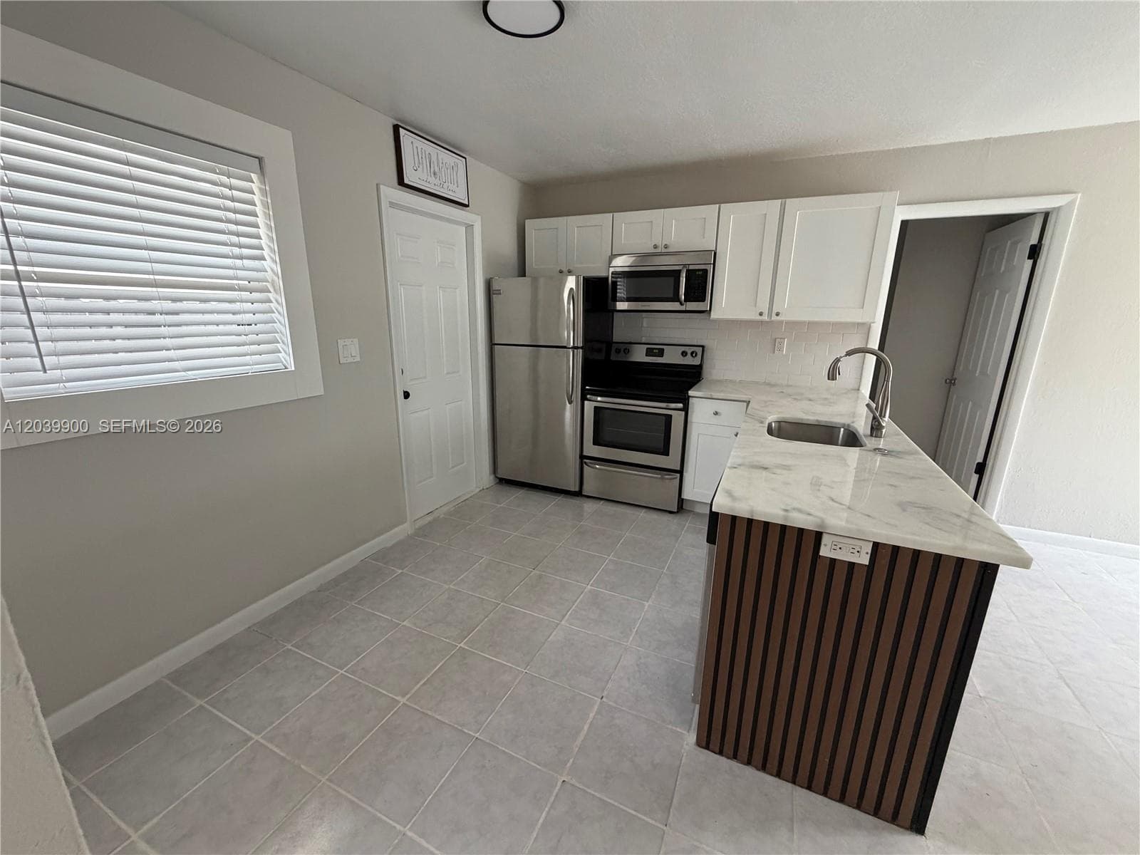 1533 NW 2nd Ave # 1, Fort Lauderdale, FL 33311 photo 5