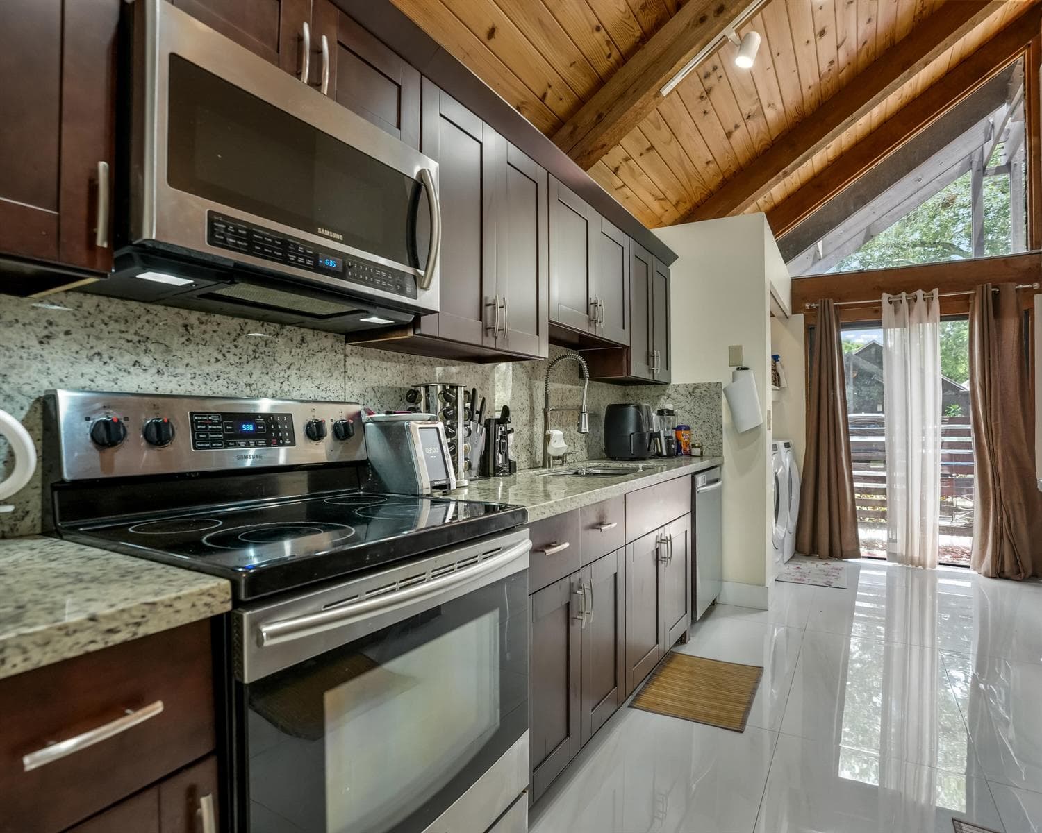 407 N University Drive, Plantation FL 33324 photo 2