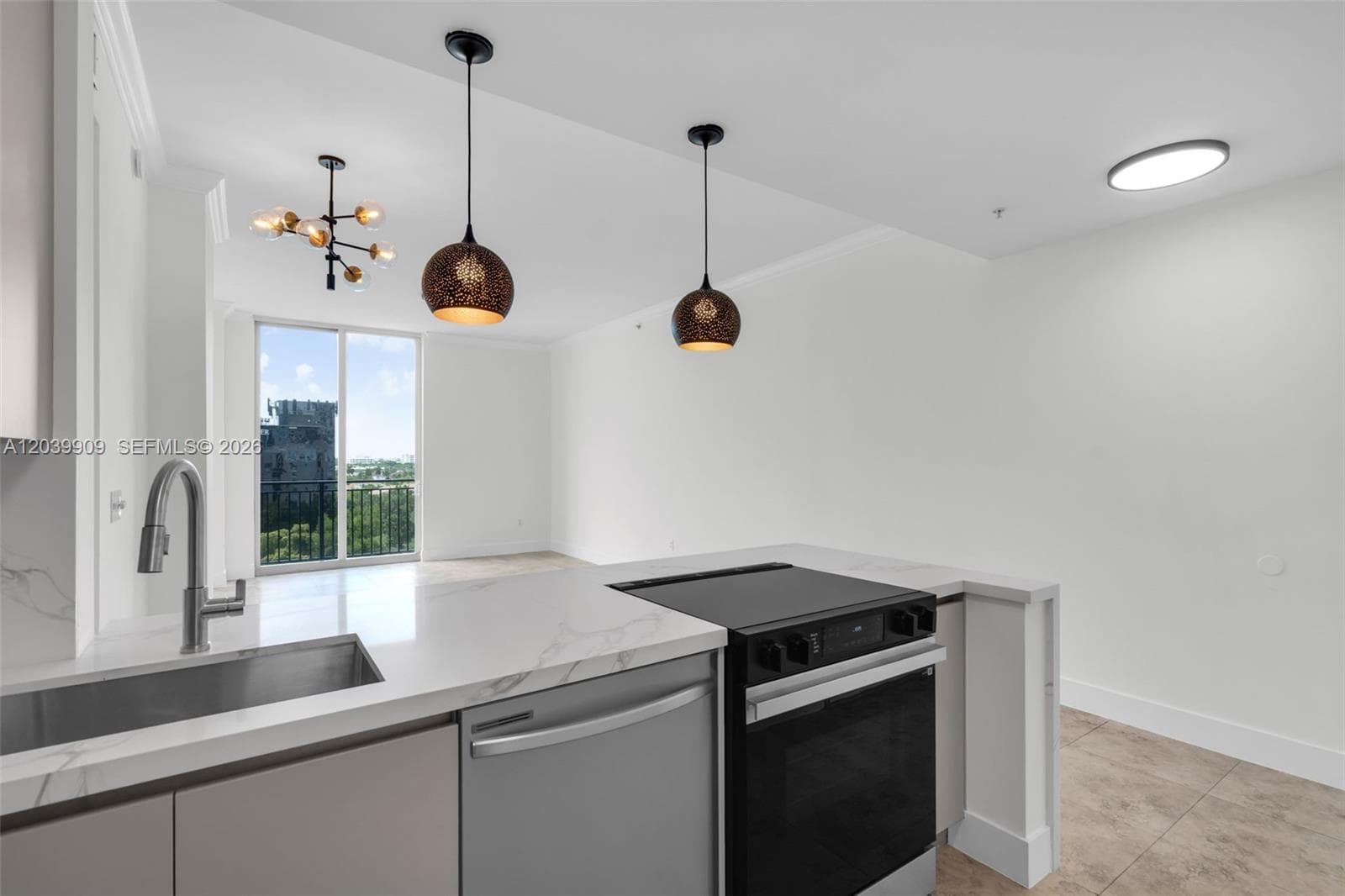 520 SE 5th Ave # 1707, Fort Lauderdale FL 33301 photo 2