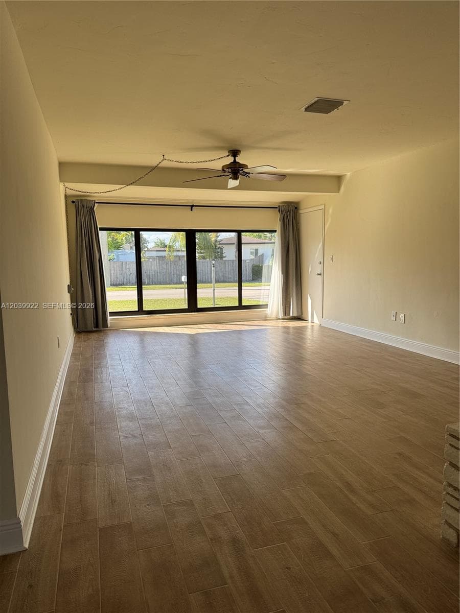 20921 Coral Sea Rd, Cutler Bay FL 33189 photo 2