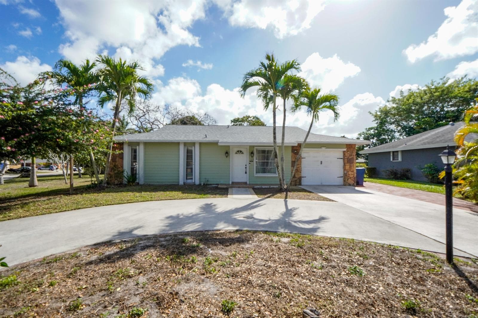 120 Swan Parkway W, Royal Palm Beach FL 33411 photo 4