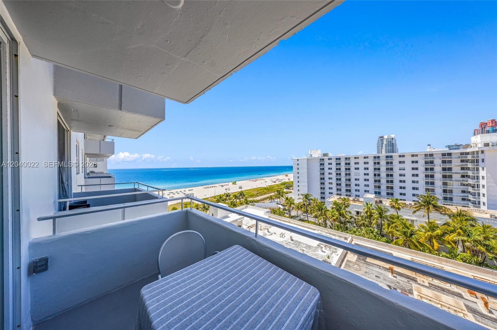 465 Ocean Dr # 1009, Miami Beach FL 33139 photo 2