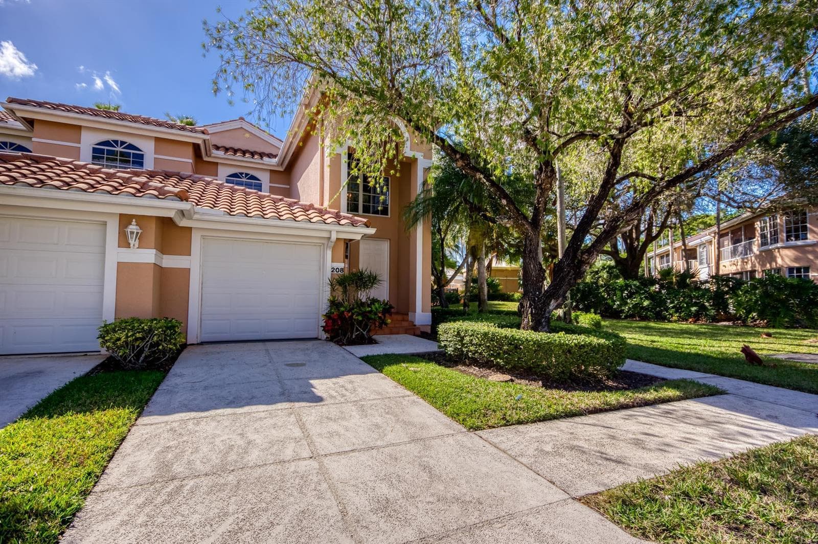 208 Legendary Circle, Palm Beach Gardens FL 33418 photo 2