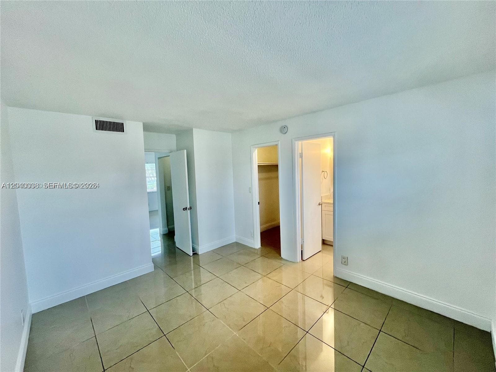 241 SE 9th Ave # 207, Pompano Beach FL 33060 photo 5
