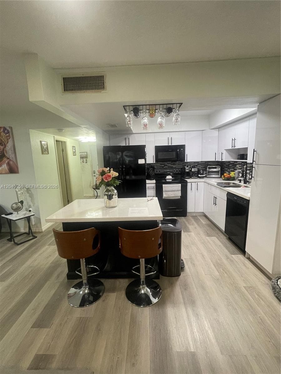 6945 W 2nd Way, Hialeah FL 33014 photo 3