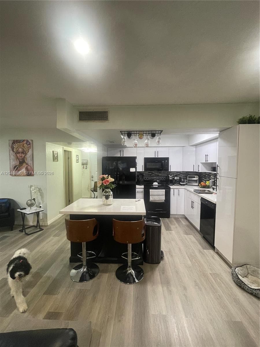 6945 W 2nd Way, Hialeah FL 33014 photo 4