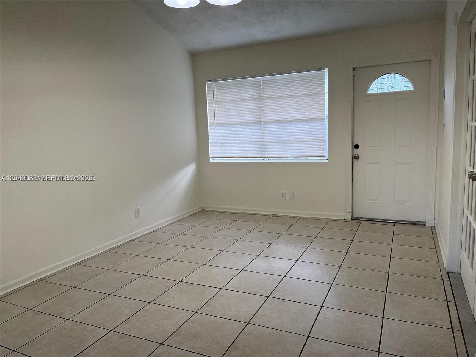 7321 Tam Oshanter Blvd, North Lauderdale FL 33068 photo 2