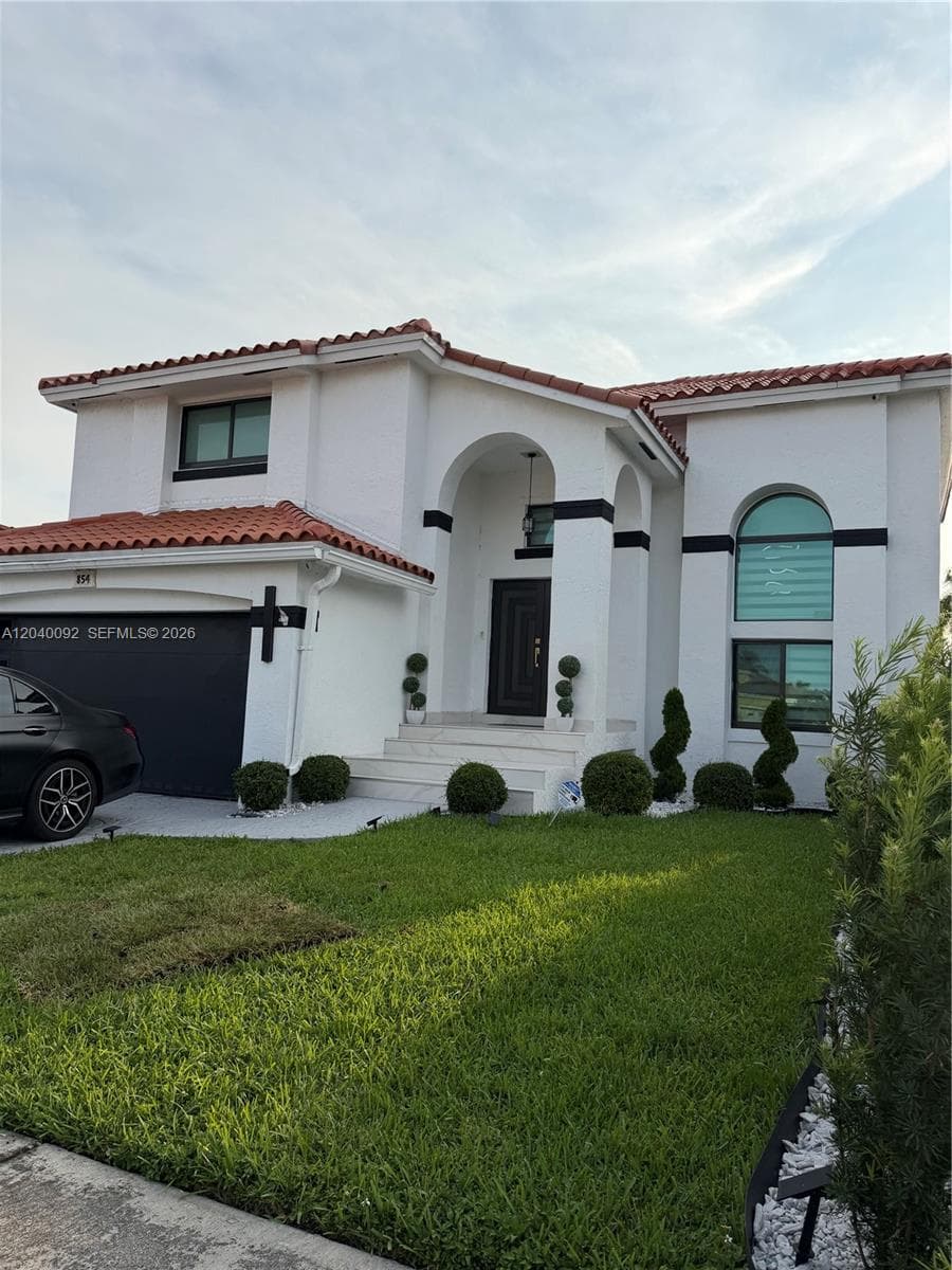 854 NW 132nd Ct, Miami FL 33182 photo 2