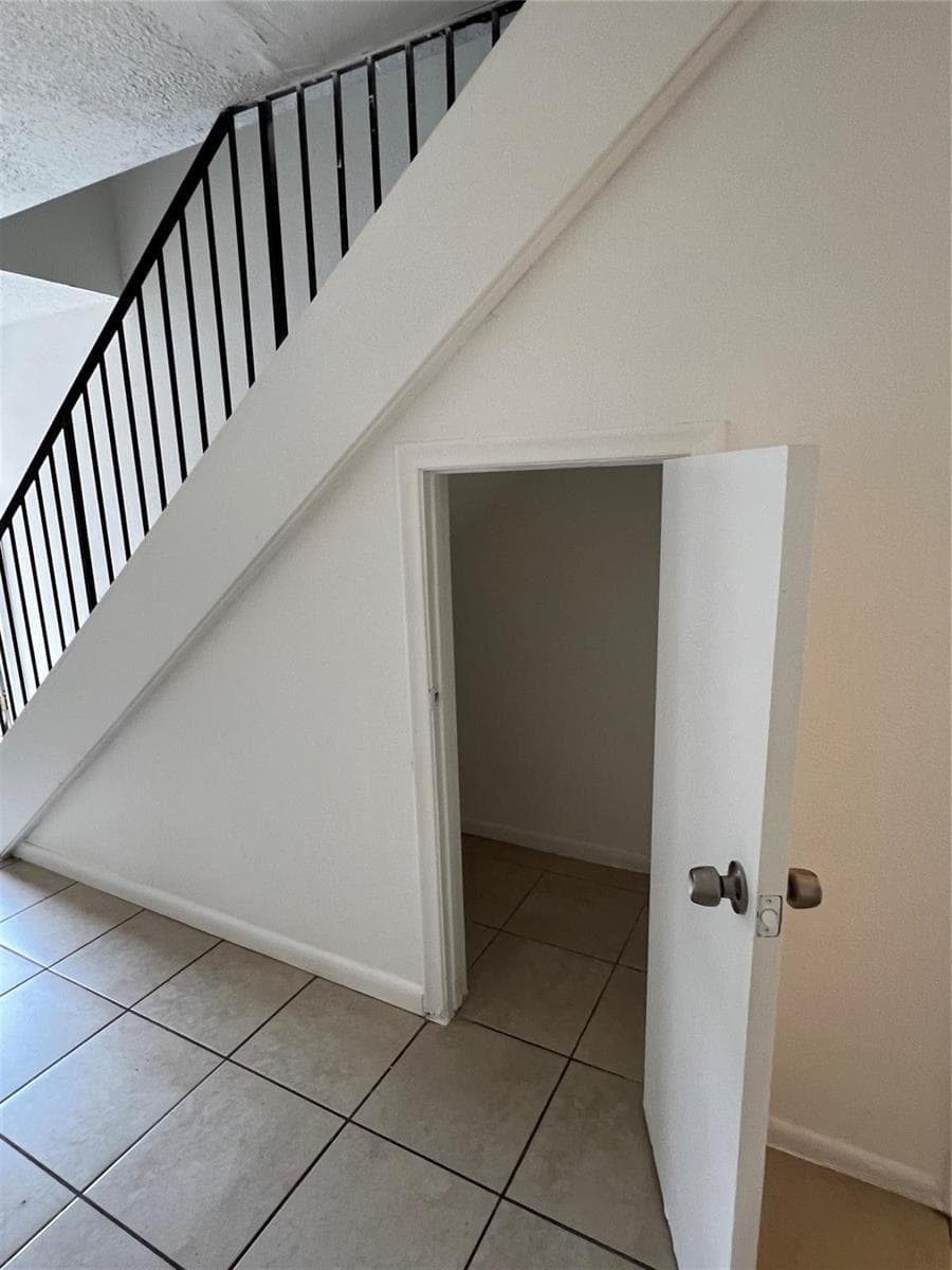 2442 NW 52nd Avenue, Lauderhill FL 33313 photo 4