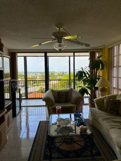 2500 NE 135th St # C611, North Miami FL 33181 photo 2