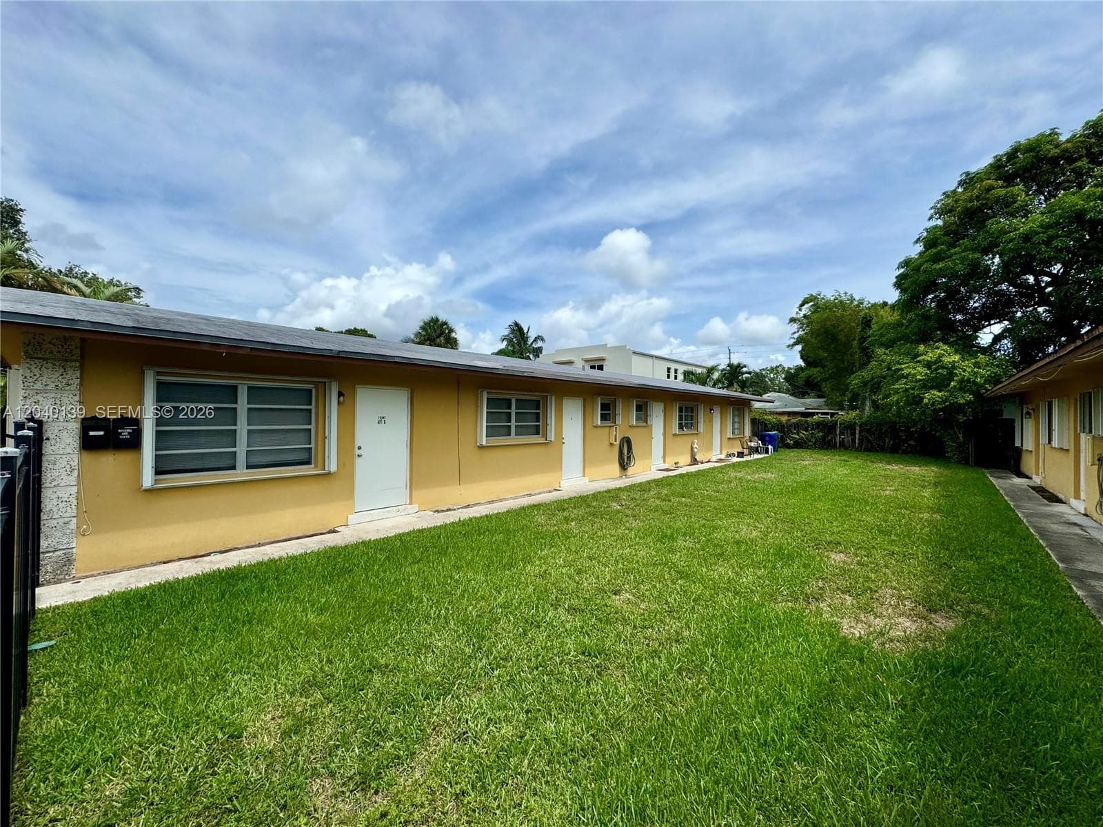 1727 SW 21st St, Fort Lauderdale FL 33315 photo 3