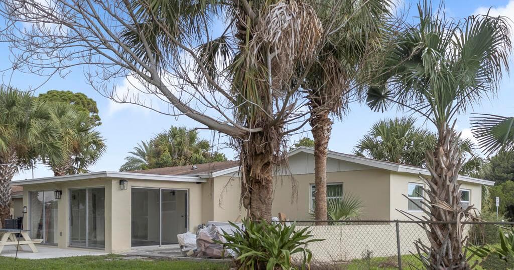 371 W 34th Street, Riviera Beach FL 33404 photo 5